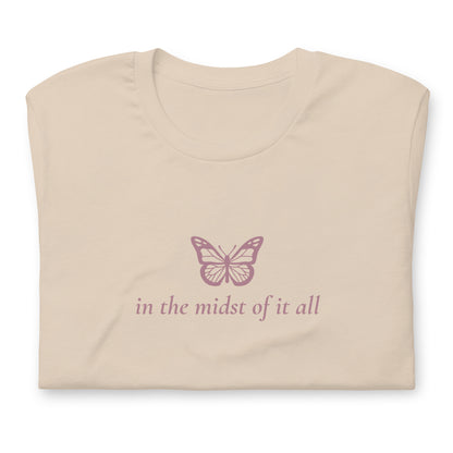 In the Midst of It All | T-Shirt | Regular Fit